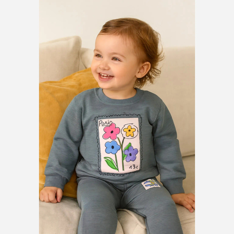 بلوز شلوار دخترانه طرح گل پاریس جنس پنبه نرم و لطیف مناسب 2 تا 4 سال