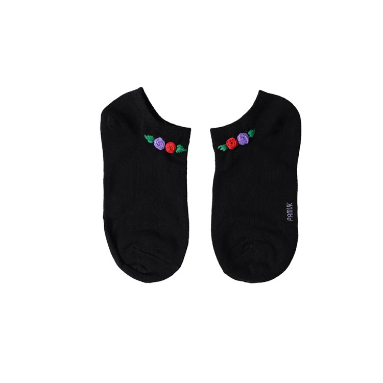 جوراب زنانه طرح گل گلدوزی شده مشکی فری سایز مناسب 36 تا 40